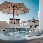 Nonna's Aparthotel